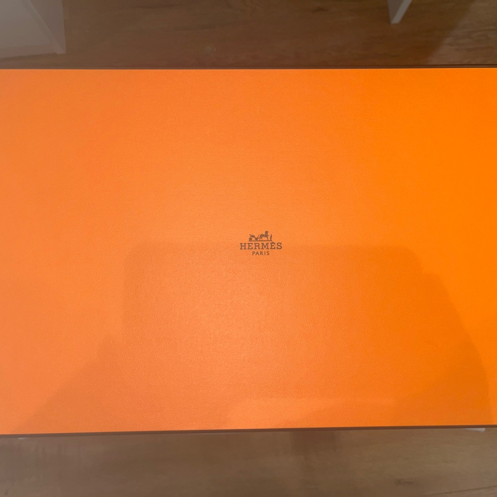 Hermès Signature Orange Gift Box Big